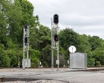 Clear signal, track 3 Hamlet Avenue